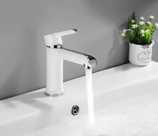 Смеситель для раковины Shevanik S6001F белый/хром